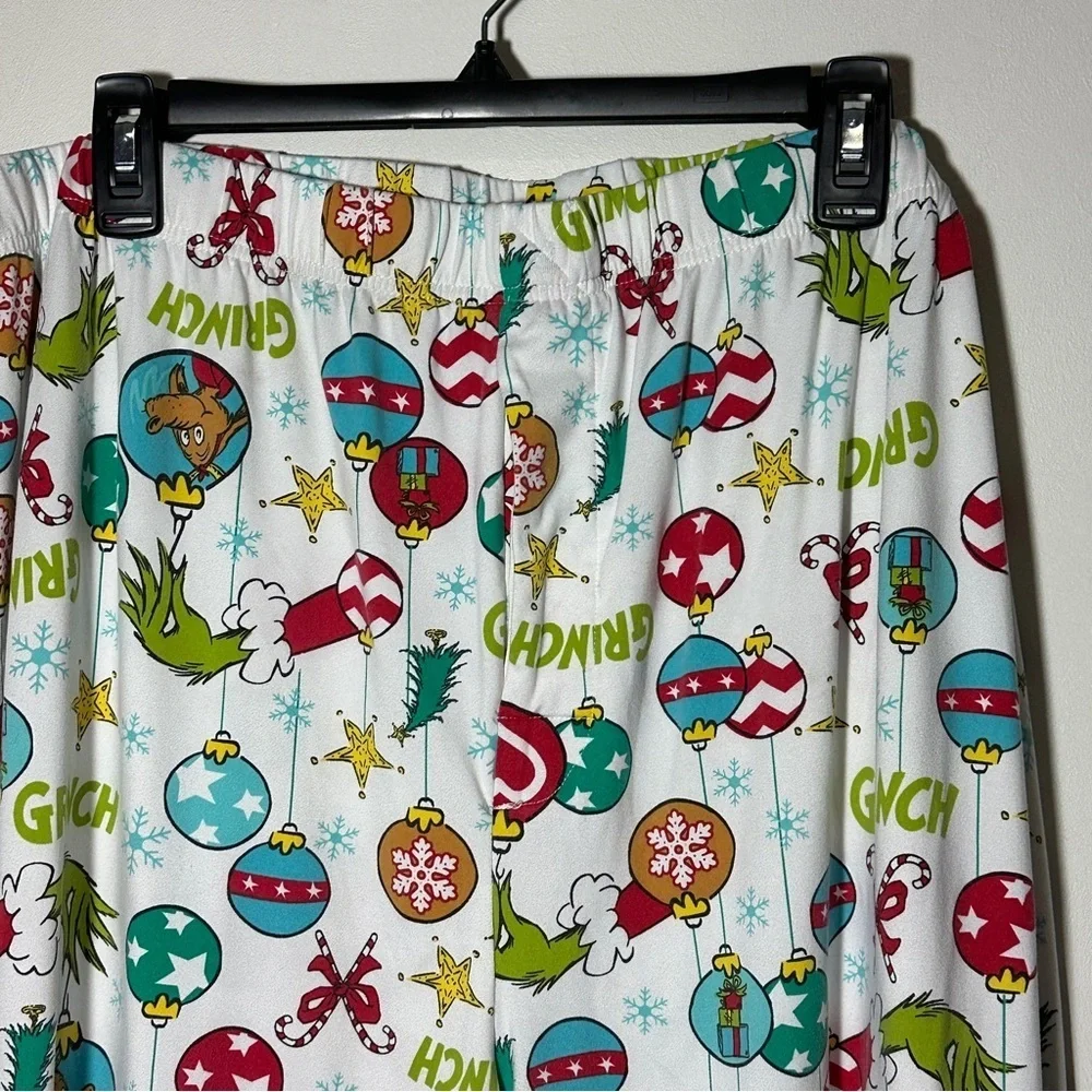 The Grinch Pajama Set Size 3X